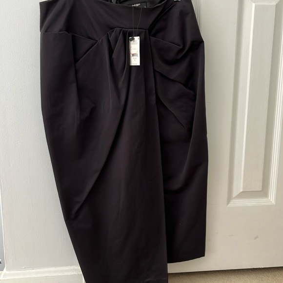 Midi Black Asymmetric evening skirt - Picture 2 of 7